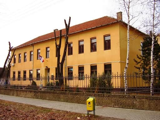 Ministarstvo prosvete postupa po zakonu u predmetu direktora OŠ „Sveti Sava“ u Bačkoj Palanci