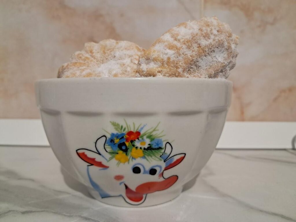 **Stari bakin recept koji miriše na detinjstvo**